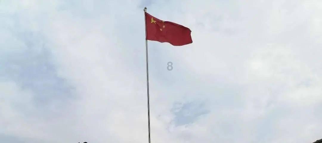 大叔钓鱼